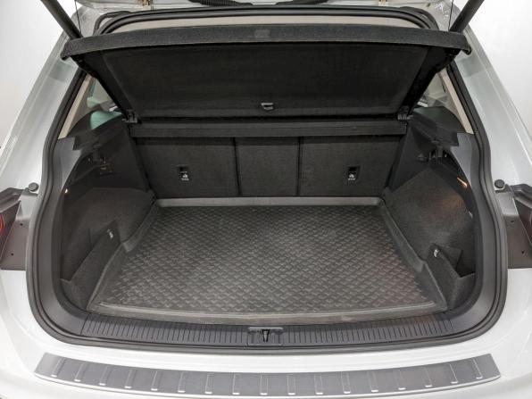 Volkswagen Tiguan II с пробегом 2017 года, цена 2 750 000 рублей, 113923 км, внедорожник, Автокод Объявления
