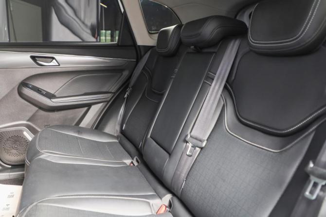Haval Jolion I Рестайлинг с пробегом 2024 года, цена 2 449 000 рублей, 32500 км, внедорожник, Автокод Объявления