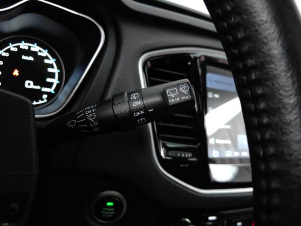 Geely Emgrand X7 I Рестайлинг 2 с пробегом 2018 года, цена 956 000 рублей, 201000 км, внедорожник, Автокод Объявления