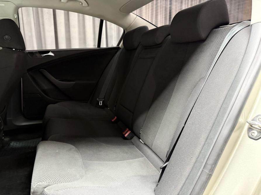 Volkswagen Passat B6 Ижевск  - изображение 30