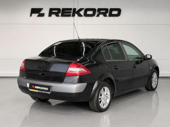 Renault Megane II Рестайлинг с пробегом 2006 года, цена 479 000 рублей, 260000 км, седан, Автокод Объявления