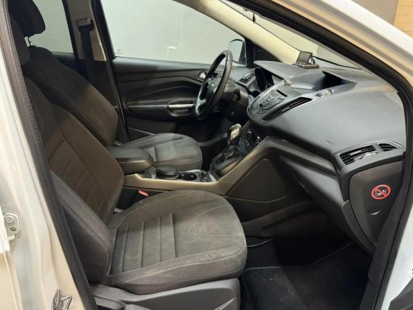 Ford Kuga II с пробегом 2013 года, цена 1 197 000 рублей, 105600 км, внедорожник, Автокод Объявления