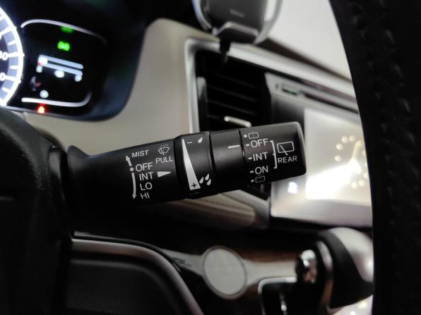 Honda Odyssey V Рестайлинг с пробегом 2020 года, цена 2 990 000 рублей, 182000 км, минивэн, Автокод Объявления