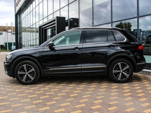 Volkswagen Tiguan II с пробегом 2017 года, цена 1 971 700 рублей, 179000 км, внедорожник, Автокод Объявления