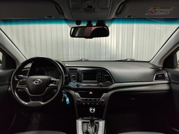 Hyundai Elantra VI (AD) Рестайлинг с пробегом 2018 года, цена 1 270 000 рублей, 148365 км, седан, Автокод Объявления
