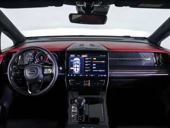 GAC M8 с пробегом 2024 года, цена 4 478 000 рублей, 48620 км, минивэн, Автокод Объявления