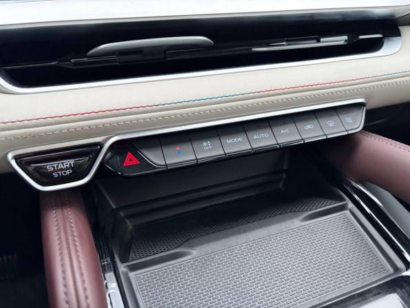 Geely Monjaro I с пробегом 2023 года, цена 2 895 000 рублей, 78000 км, внедорожник, Автокод Объявления