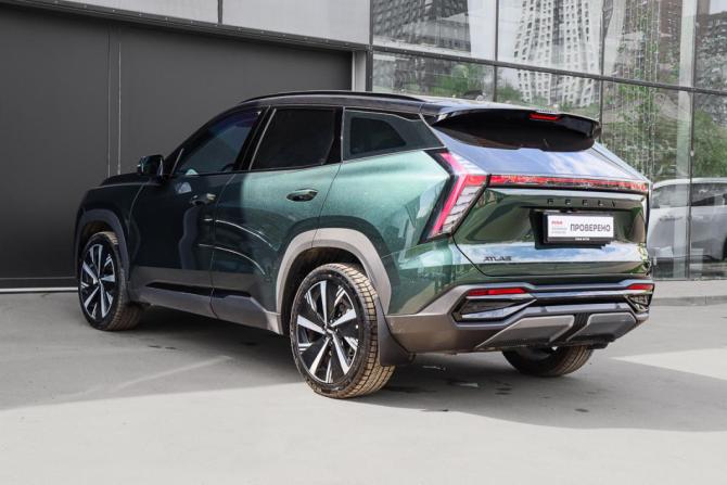 Geely Atlas II с пробегом 2024 года, цена 3 210 000 рублей, 29949 км, внедорожник, Автокод Объявления