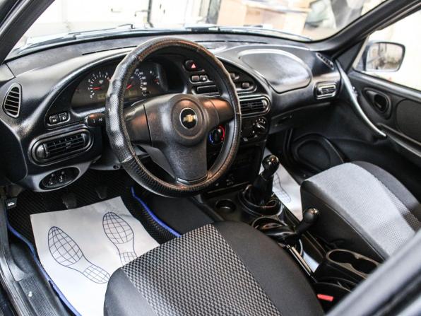 Chevrolet Niva I Рестайлинг с пробегом 2015 года, цена 664 000 рублей, 60732 км, внедорожник, Автокод Объявления