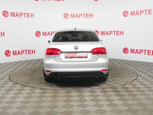 Volkswagen Jetta VI Рестайлинг с пробегом 2014 года, цена 739 000 рублей, 339028 км, седан, Автокод Объявления