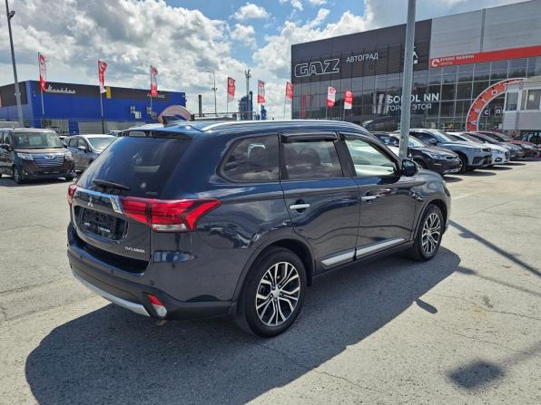Mitsubishi Outlander III Рестайлинг 2 с пробегом 2018 года, цена 1 844 995 рублей, 273930 км, внедорожник, Автокод Объявления