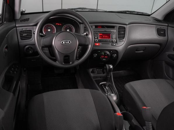 Kia Rio II Рестайлинг с пробегом 2009 года, цена 649 000 рублей, 138745 км, седан, Автокод Объявления