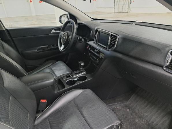 Kia Sportage IV с пробегом 2018 года, цена 2 500 000 рублей, 63300 км, внедорожник, Автокод Объявления