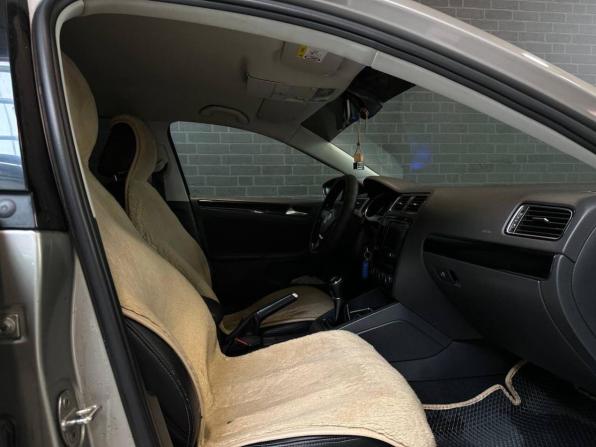 Volkswagen Jetta VI Рестайлинг с пробегом 2018 года, цена 1 350 000 рублей, 208689 км, седан, Автокод Объявления
