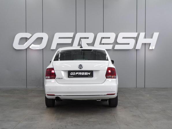Volkswagen Polo V Рестайлинг с пробегом 2017 года, цена 989 000 рублей, 162957 км, седан, Автокод Объявления