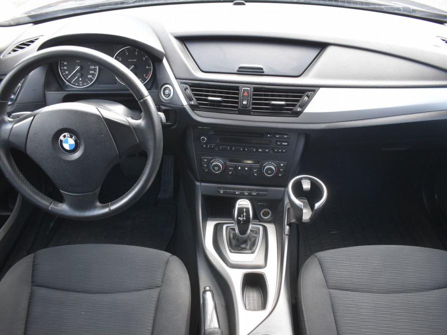 BMW X1 I (E84) Рестайлинг Архангельск  - изображение 12