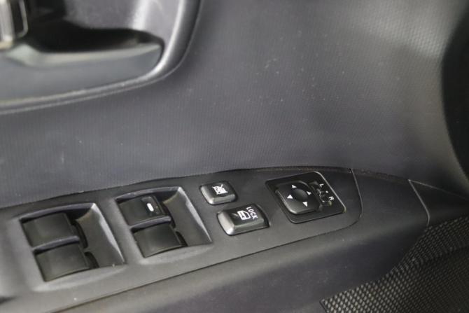 Mitsubishi Outlander II Рестайлинг с пробегом 2011 года, цена 1 079 990 рублей, 193255 км, внедорожник, Автокод Объявления