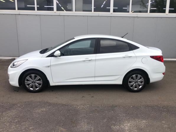Hyundai Solaris I с пробегом 2013 года, цена 799 000 рублей, 154506 км, седан, Автокод Объявления