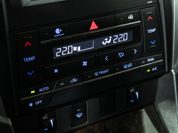 Toyota Camry VII (XV50) Рестайлинг с пробегом 2015 года, цена 2 049 700 рублей, 150623 км, седан, Автокод Объявления