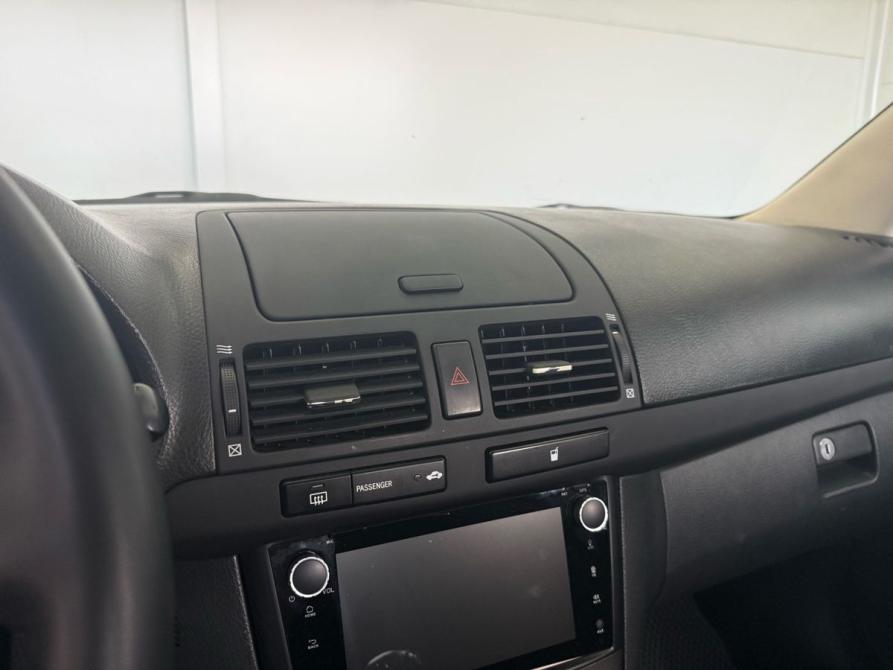 Toyota Avensis II Рестайлинг Уфа  - изображение 10
