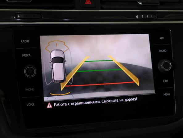 Volkswagen Tiguan II с пробегом 2020 года, цена 2 100 000 рублей, 208100 км, внедорожник, Автокод Объявления