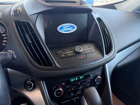 Ford Kuga II Рестайлинг с пробегом 2018 года, цена 1 678 000 рублей, 124350 км, внедорожник, Автокод Объявления