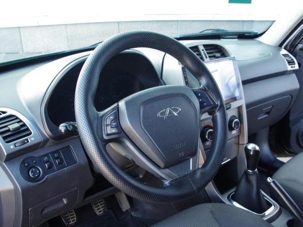 Chery Tiggo (T11) I Рестайлинг (FL) с пробегом 2015 года, цена 547 000 рублей, 133663 км, внедорожник, Автокод Объявления