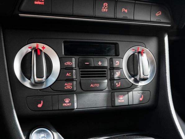 Audi Q3 I (8U) с пробегом 2013 года, цена 1 480 000 рублей, 216851 км, внедорожник, Автокод Объявления