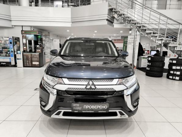 Mitsubishi Outlander III Рестайлинг 3 с пробегом 2020 года, цена 2 050 000 рублей, 174939 км, внедорожник, Автокод Объявления