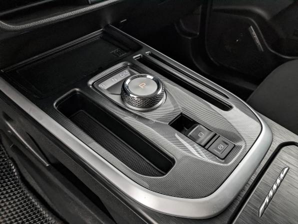 Haval Jolion I Рестайлинг с пробегом 2025 года, цена 2 265 000 рублей, 15479 км, внедорожник, Автокод Объявления