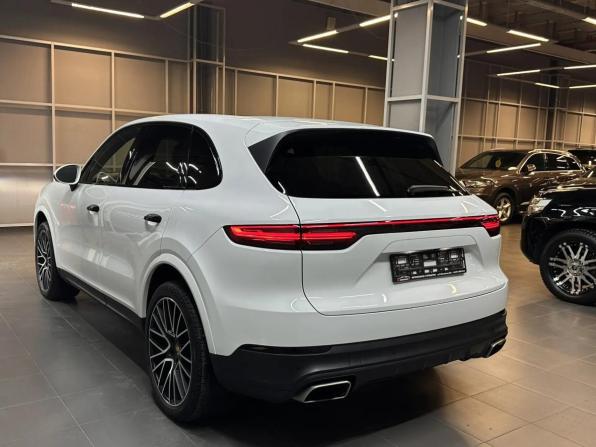 Porsche Cayenne III с пробегом 2018 года, цена 5 697 000 рублей, 114000 км, внедорожник, Автокод Объявления