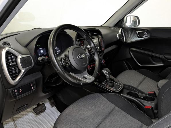 Kia Soul III с пробегом 2021 года, цена 2 000 000 рублей, 70331 км, хэтчбек, Автокод Объявления