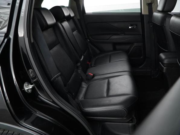 Mitsubishi Outlander III Рестайлинг с пробегом 2014 года, цена 1 675 050 рублей, 177458 км, внедорожник, Автокод Объявления