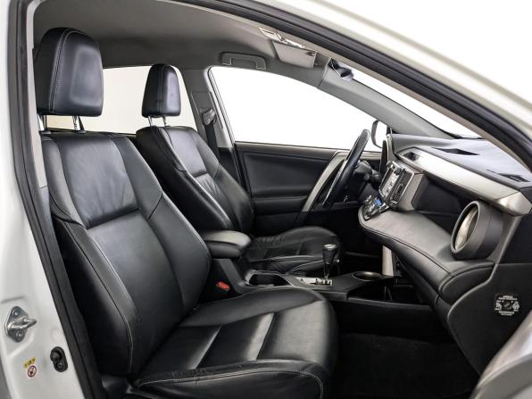 Toyota RAV4 IV (XA40) с пробегом 2014 года, цена 1 725 000 рублей, 205341 км, внедорожник, Автокод Объявления