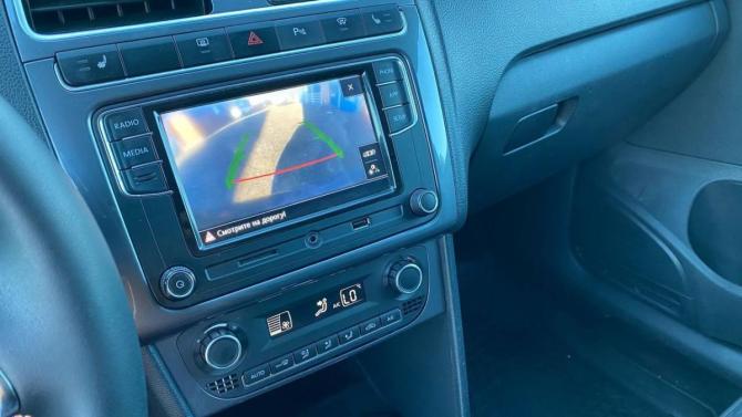 Volkswagen Polo V Рестайлинг с пробегом 2019 года, цена 1 119 000 рублей, 271268 км, седан, Автокод Объявления