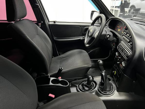 Chevrolet Niva I Рестайлинг с пробегом 2014 года, цена 640 000 рублей, 84959 км, внедорожник, Автокод Объявления