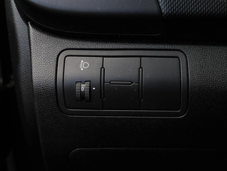 Hyundai Solaris I Рестайлинг Москва  - изображение 13