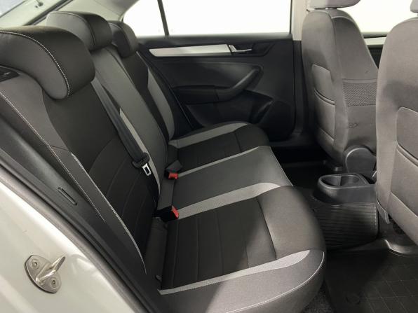 Skoda Rapid I Рестайлинг с пробегом 2019 года, цена 1 381 000 рублей, 96610 км, лифтбек, Автокод Объявления