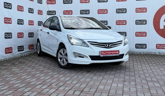 Hyundai Solaris I Рестайлинг с пробегом 2015 года, цена 714 990 рублей, 224000 км, седан, Автокод Объявления