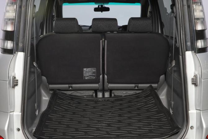 Toyota Sienta I с пробегом 2013 года, цена 899 000 рублей, 166000 км, компактвэн, Автокод Объявления