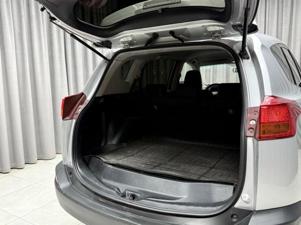 Toyota RAV4 IV (XA40) с пробегом 2015 года, цена 1 749 000 рублей, 192401 км, внедорожник, Автокод Объявления