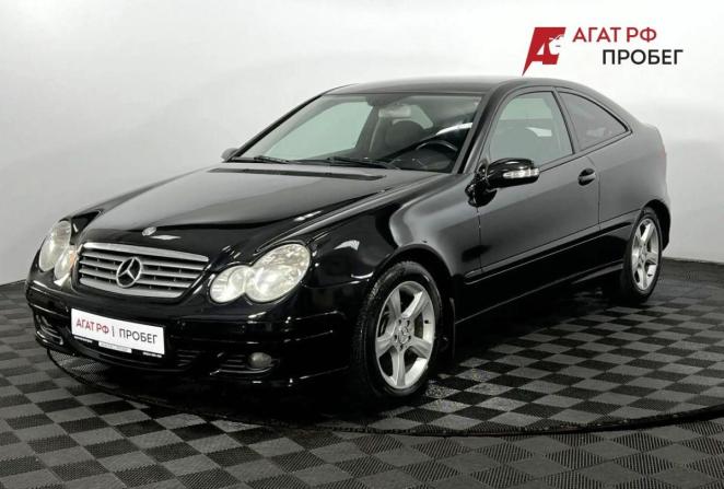 Mercedes-Benz C-Класс II (W203) Рестайлинг с пробегом 2006 года, цена 635 000 рублей, 211410 км, хэтчбек, Автокод Объявления