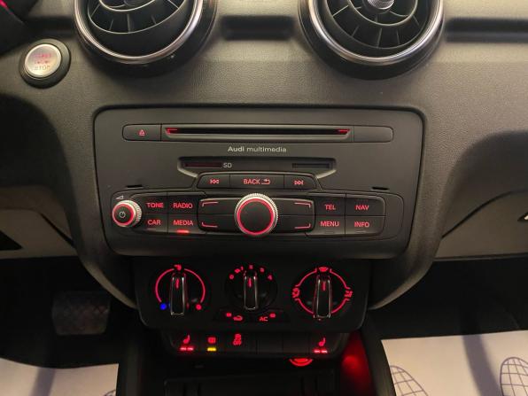 Audi A1 I (8X) с пробегом 2013 года, цена 858 000 рублей, 166000 км, хэтчбек, Автокод Объявления