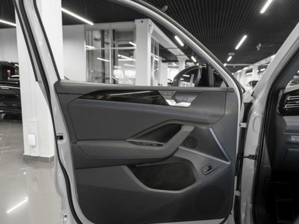 Volkswagen Tiguan III (China Market) с пробегом 2026 года, цена 4 650 000 рублей, 50 км, внедорожник, Автокод Объявления