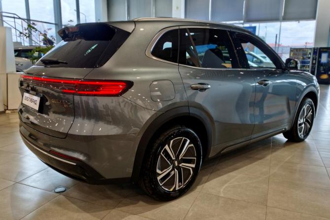 Новый Geely EX5 Гибрид 2026 года, цена 3 829 990 рублей, внедорожник, Автокод Объявления