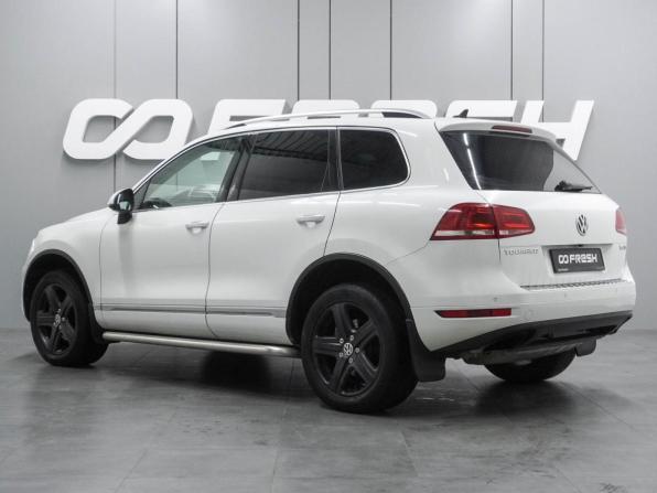 Volkswagen Touareg II с пробегом 2014 года, цена 2 399 000 рублей, 298518 км, внедорожник, Автокод Объявления