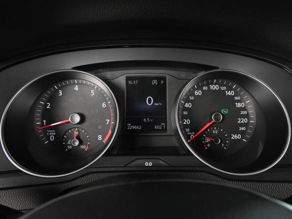 Volkswagen Passat B8 с пробегом 2016 года, цена 1 499 000 рублей, 229662 км, седан, Автокод Объявления
