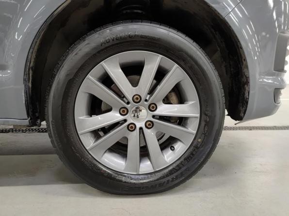 Volkswagen Caravelle T6 с пробегом 2016 года, цена 2 200 000 рублей, 330186 км, минивэн, Автокод Объявления