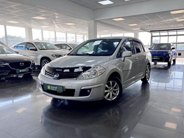 Nissan Tiida I Рестайлинг с пробегом 2013 года, цена 765 000 рублей, 203407 км, хэтчбек, Автокод Объявления