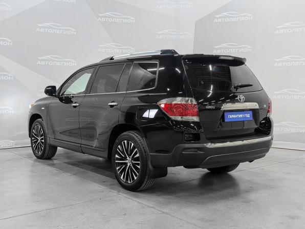 Toyota Highlander II (XU40) Рестайлинг с пробегом 2010 года, цена 2 050 000 рублей, 128633 км, внедорожник, Автокод Объявления